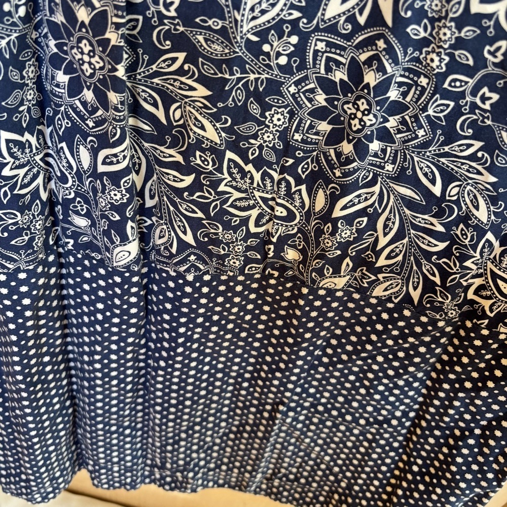 Blue White Floral Maxi Dress Size Small Resort Island Teacher Summer - Picture 5 of 9